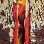Papaule Rojo - detail on the front